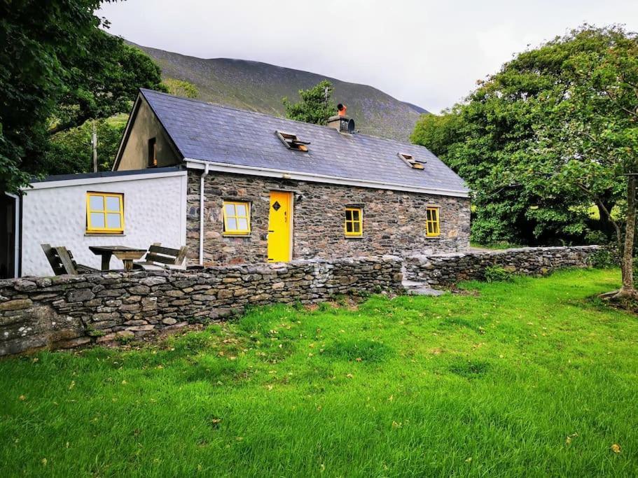 Cottage Skelligs Coast, Ring Of Kerry Cahersiveen Exteriér fotografie
